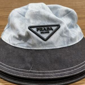 <AUTHENTIC>Prada Hat